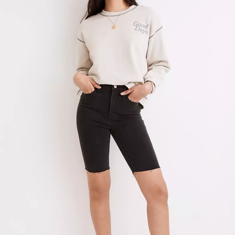 Madewell Roadtripper Supersoft Biker Shorts in Lunar Wash
